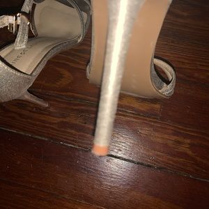 Chinese Laundry TStrap  Sandals